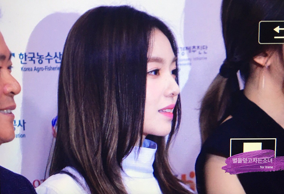 starblanket_91's tweet photo. 160419 KBEE2016 홍보대사 위촉식 #아이린 😭😭💕 https://t.co/NYogwkK1PD
