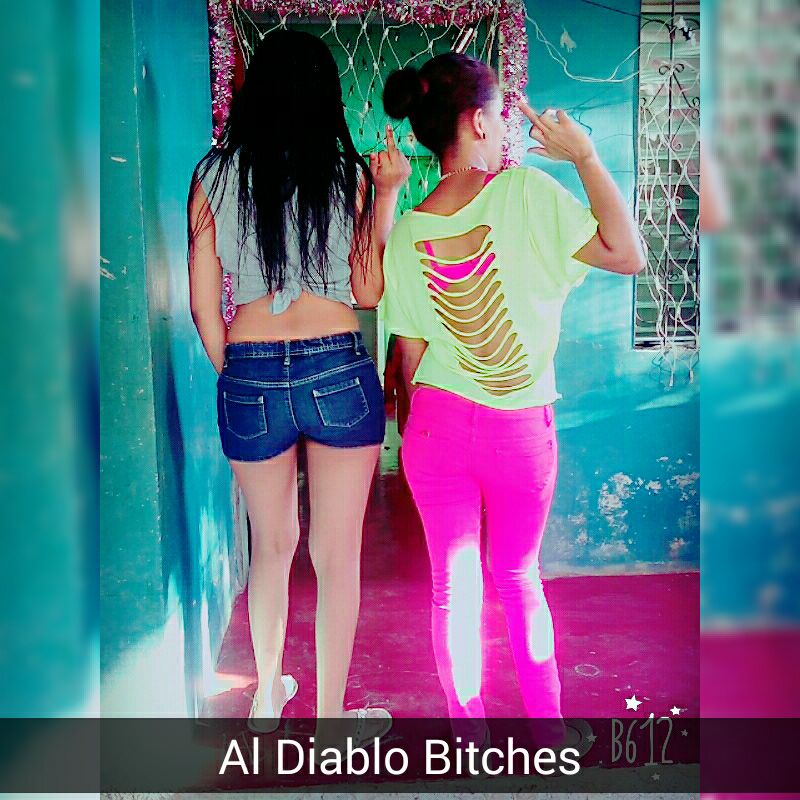 SantosKeyly's tweet photo. Locuras con ella #NTP Te Quiero Mucho Lokiia #Alejandra https://t.co/7JEWDtoXaW