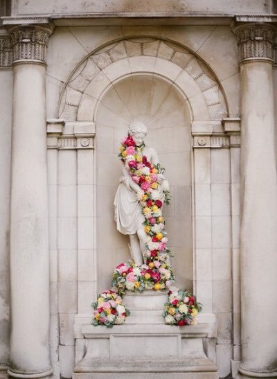 songhues's tweet image. art deco // lana del rey