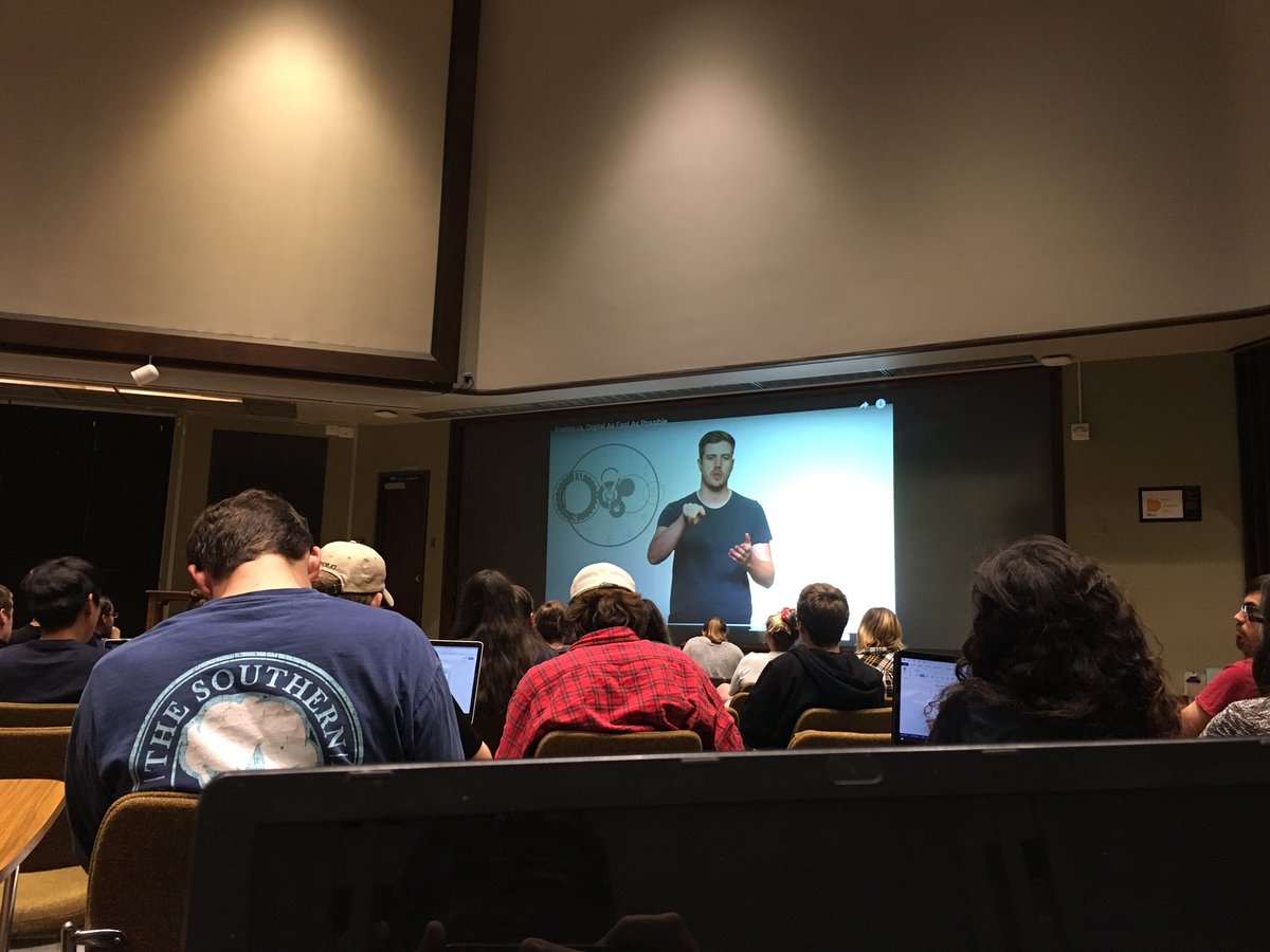 pnyeguy's tweet image. @luke_lafr @LinusTech We watched the TechQuickie about analog vs digital in my Film media class today!