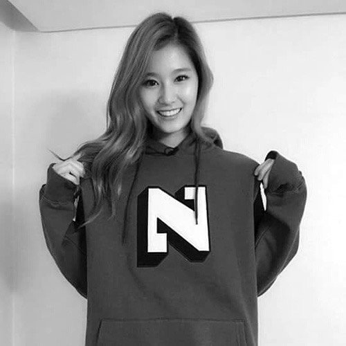gfskpop's tweet photo. sana || twice ♡ [requested] https://t.co/KVbiEOhKjX