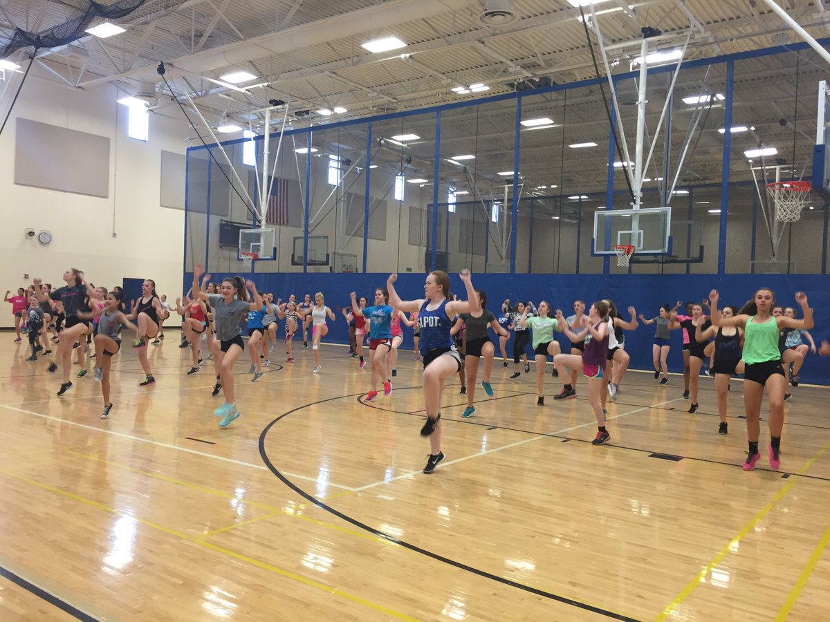 SLPDanceTeam's tweet photo. Holy moly 95 kids auditioning to be a Pantherette! We were amazed today! Keep up the work and see you tomorrow! https://t.co/KtXr59oIj3