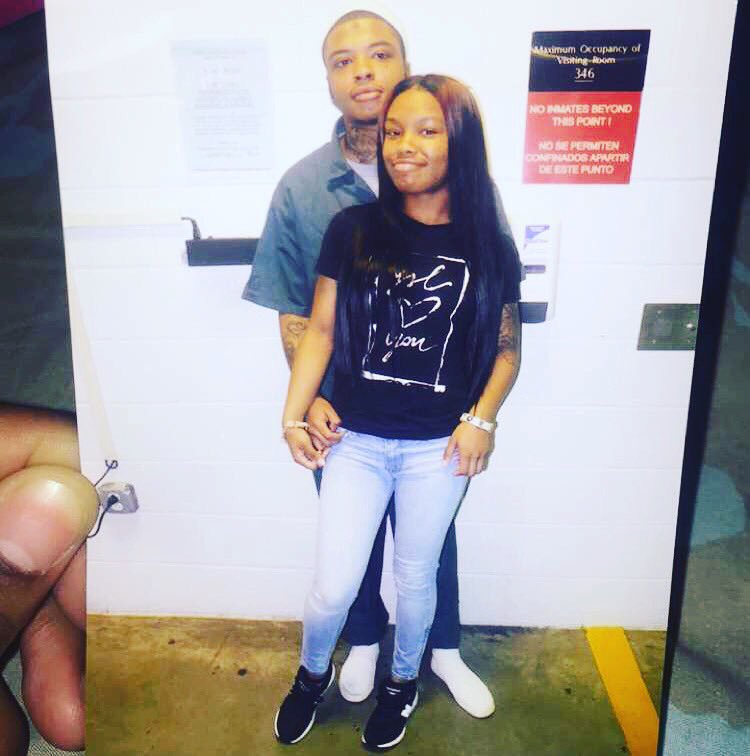 Sock5six's tweet photo. Whenever he lack I'm right over his shoulder keeping him focused ❤️ #Freemy$avage 💯 #Daddyyyyyyy 😍😋#HeGoodIGotHim https://t.co/T6uvNkOep5