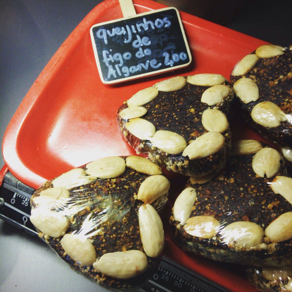 Simone Miché tweet media