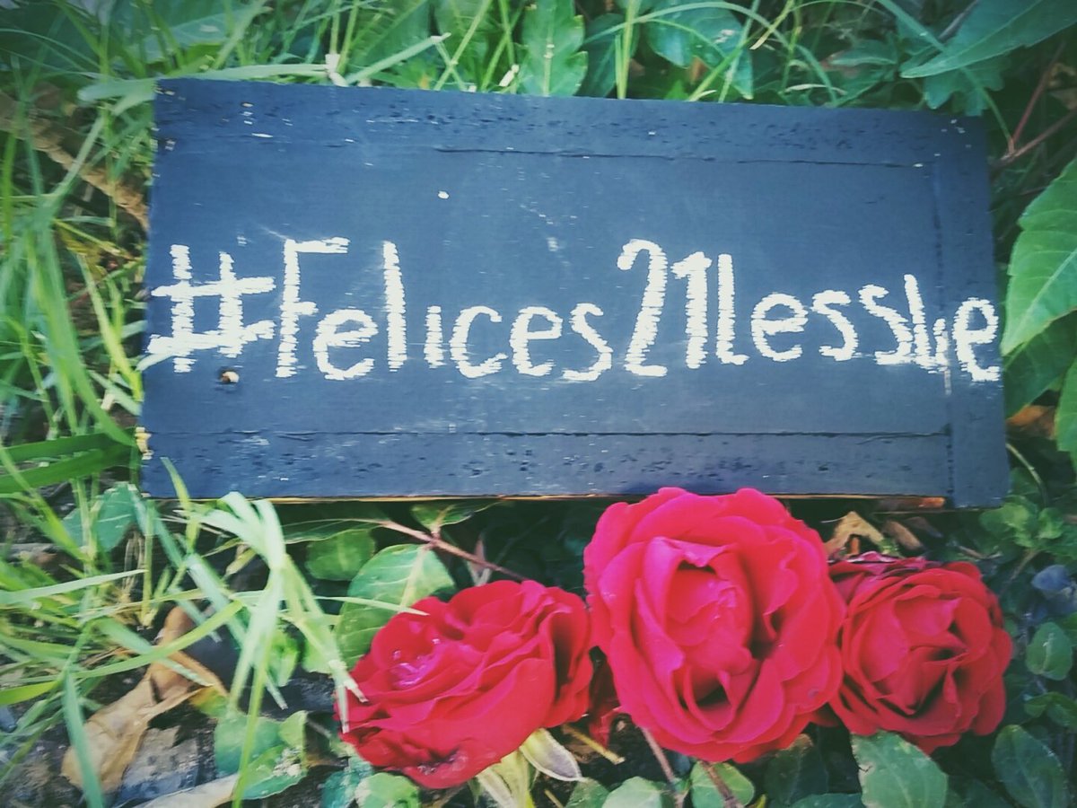 eljorgo's tweet photo. #Felices21Lesslie https://t.co/f51XevoXW8