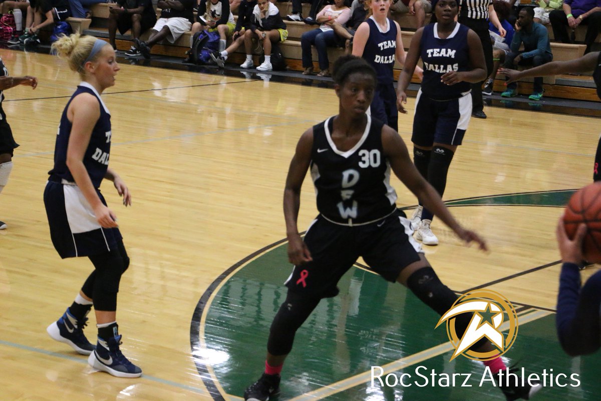 RStarzAthletics's tweet photo. Team Dallas 17U Blue vs DFW Elite 2017 #SWSpringClassic @dfwelite https://t.co/sMw32MTyfW