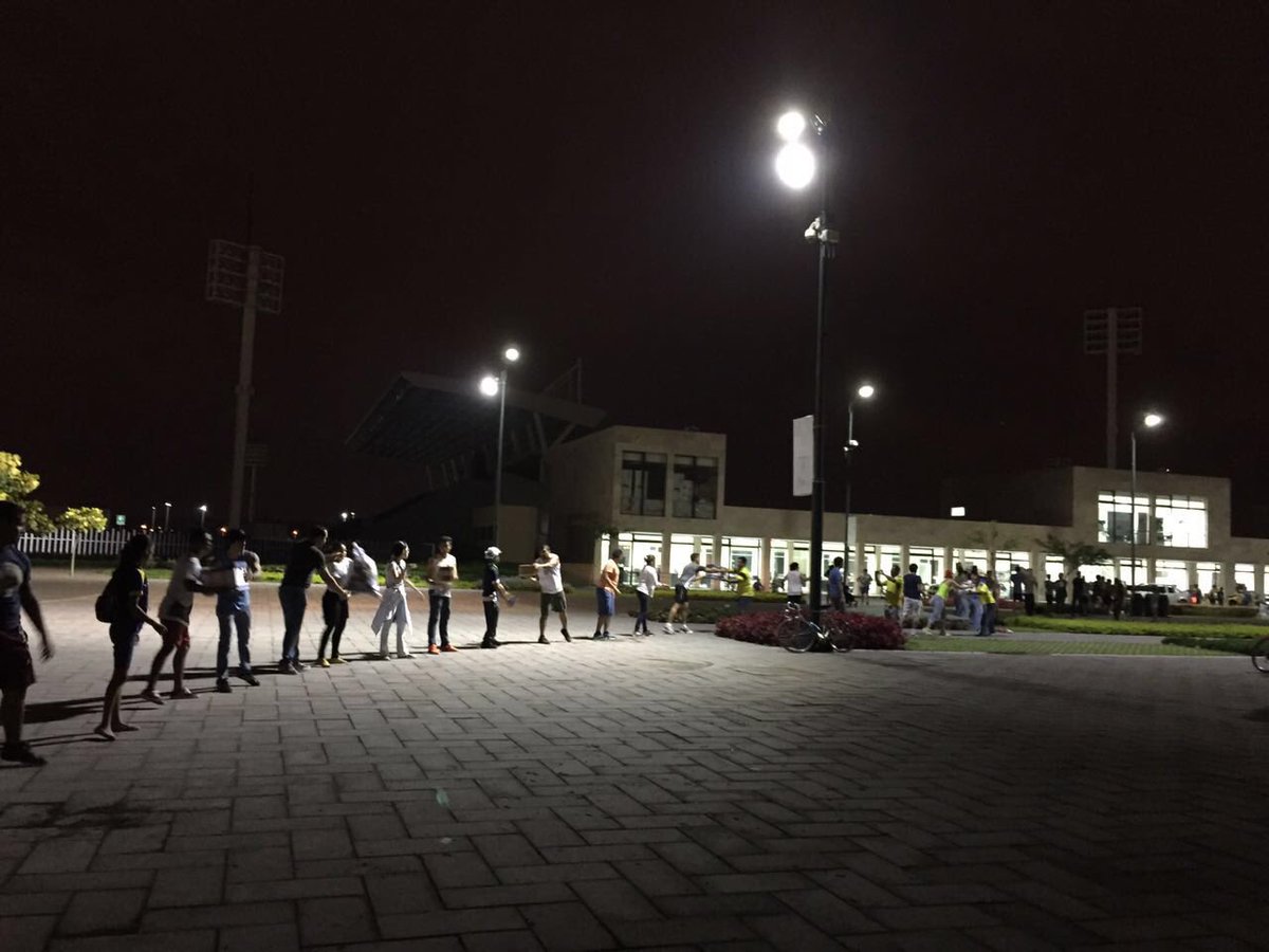 DeporteEc's tweet image. ¡Más unidos que nunca! En Guayaquil, Ministro @xavierenderica y pesistas continúan jornada #EcuadorListoYSolidario