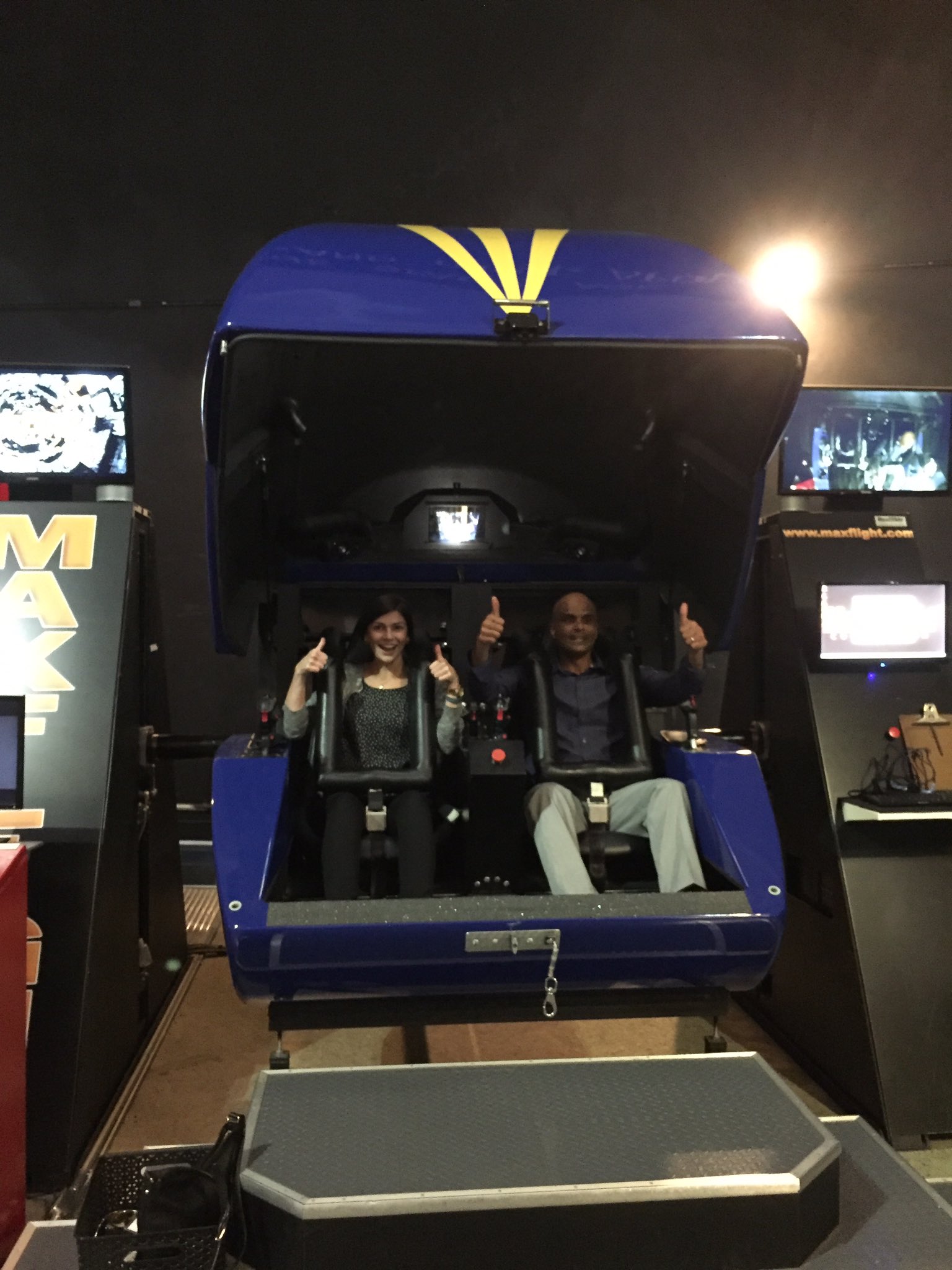 MaxFlight Simulator