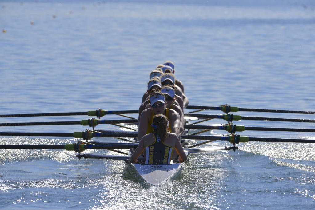 DOMINATED doesn't even being to describe @CalWCrew winning 11 out of 13 races this weekend: calbea.rs/1qUJxiy