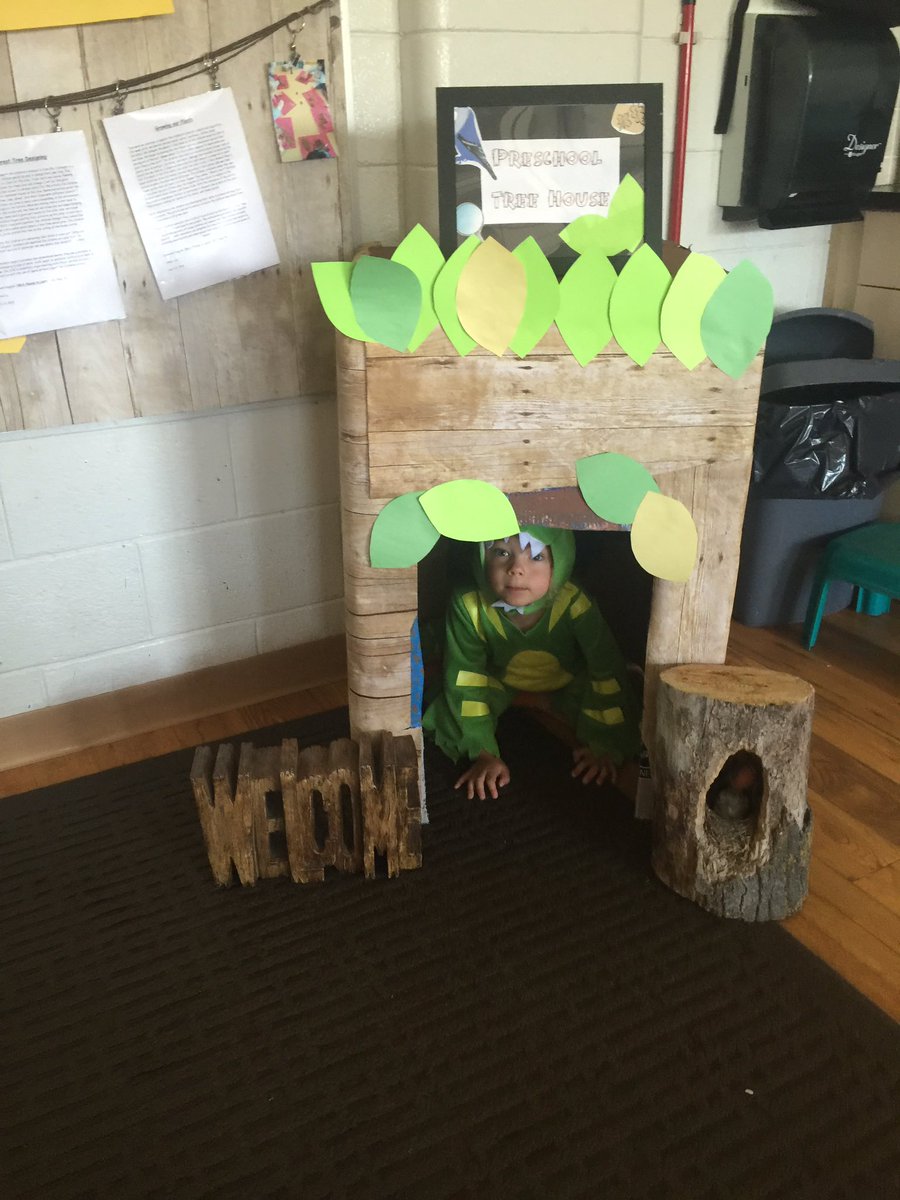 TennerAshley's tweet photo. It's all about tree houses and trees in our preschool room #childrensinterest #preschoolfun @ChildCareYMCA https://t.co/bbdnSK4DtR