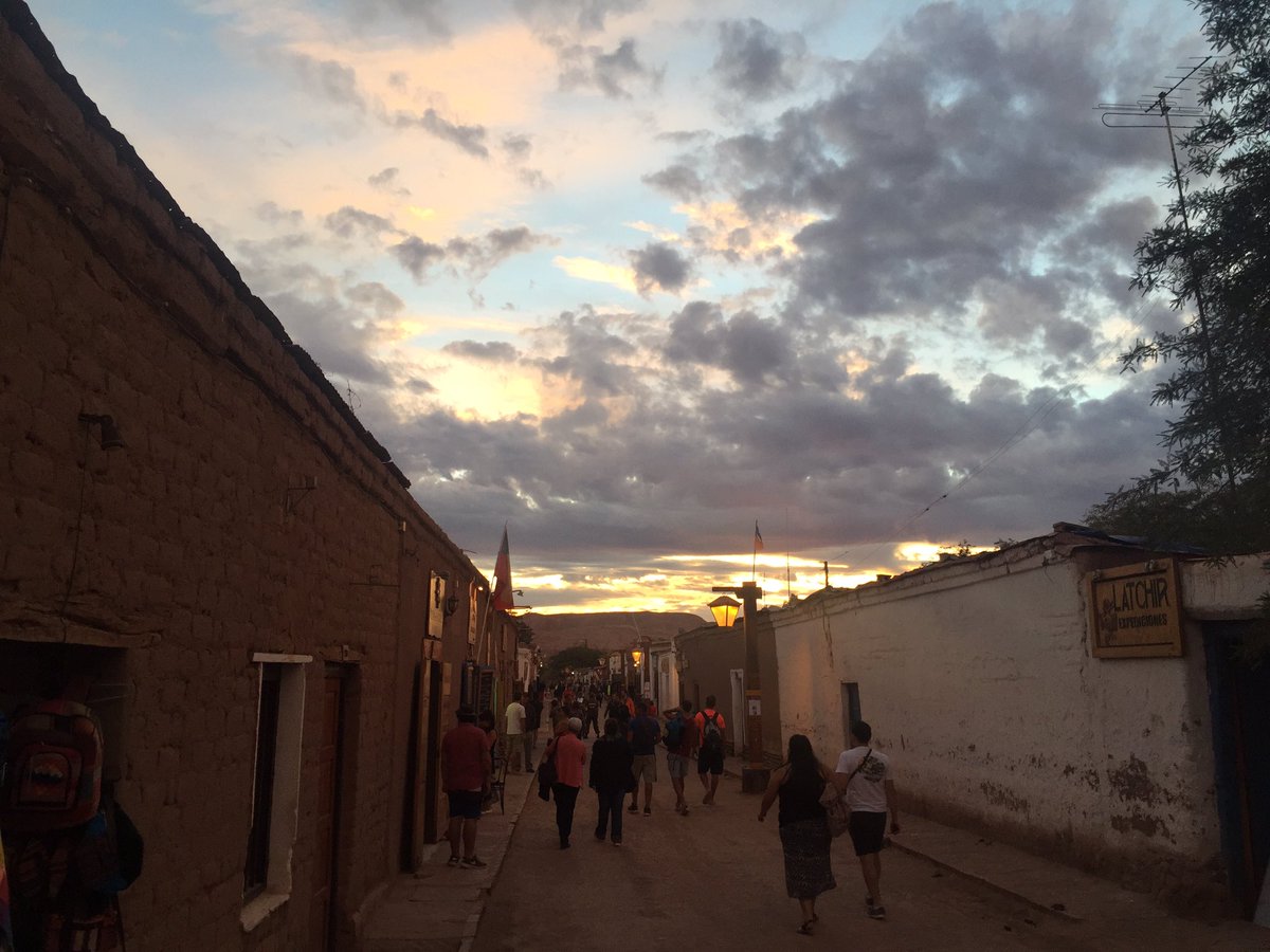 PAbloRincci's tweet photo. Another amazing day in the Desert. #SANPEDRODEATACAMA #travel #adventuretravel #intrepidTravel https://t.co/6b2h9phVYT