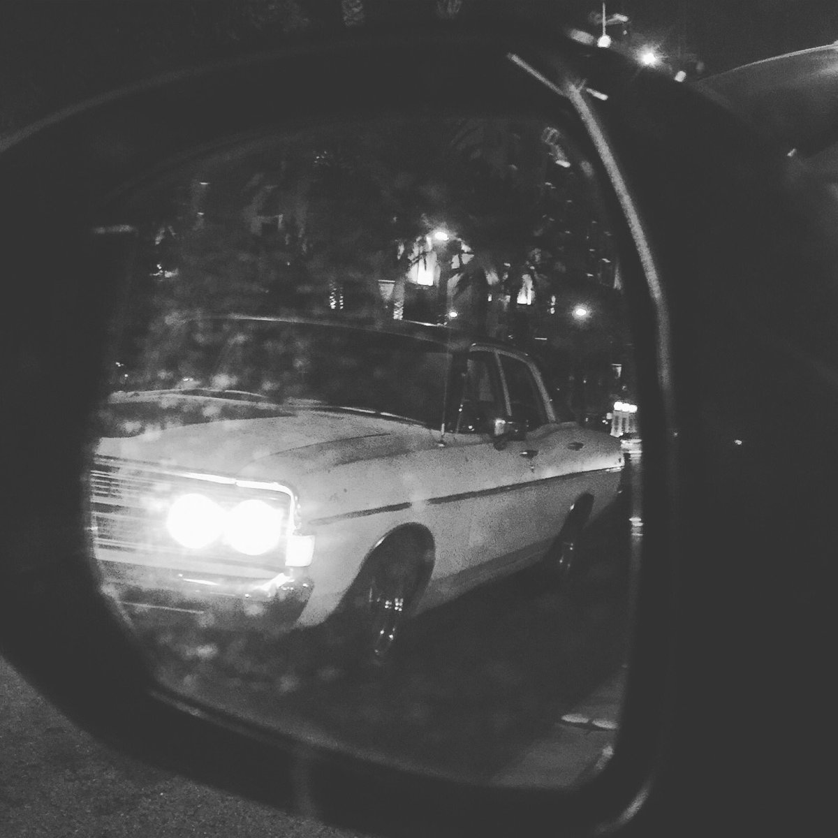 drysdaledw's tweet photo. @dailyp #dpFRAME framed by the rear view mirror... https://t.co/ZQWwKBaYut