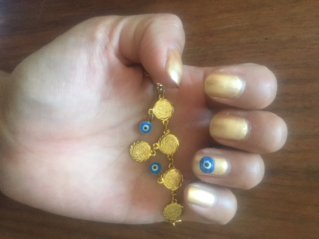 hamaholicbeauty's tweet photo. Coachella nails. #evileye #nazars #opi #sallyhansen #flormar #colorclub https://t.co/Y5QpayCHIv