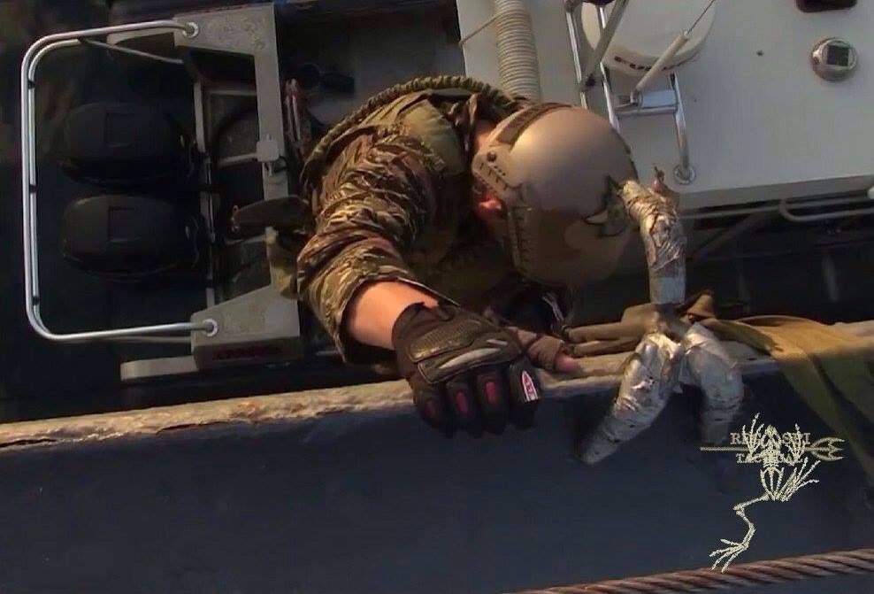 CaryRegaspi's tweet photo. Hooyah! Balikatan 2016 #RegaspiTactical #carythepatchguy #NAVSOG #PhilippineNavySeals #SEALs #NavySeals #PatchGuy https://t.co/Fu32nImxEt