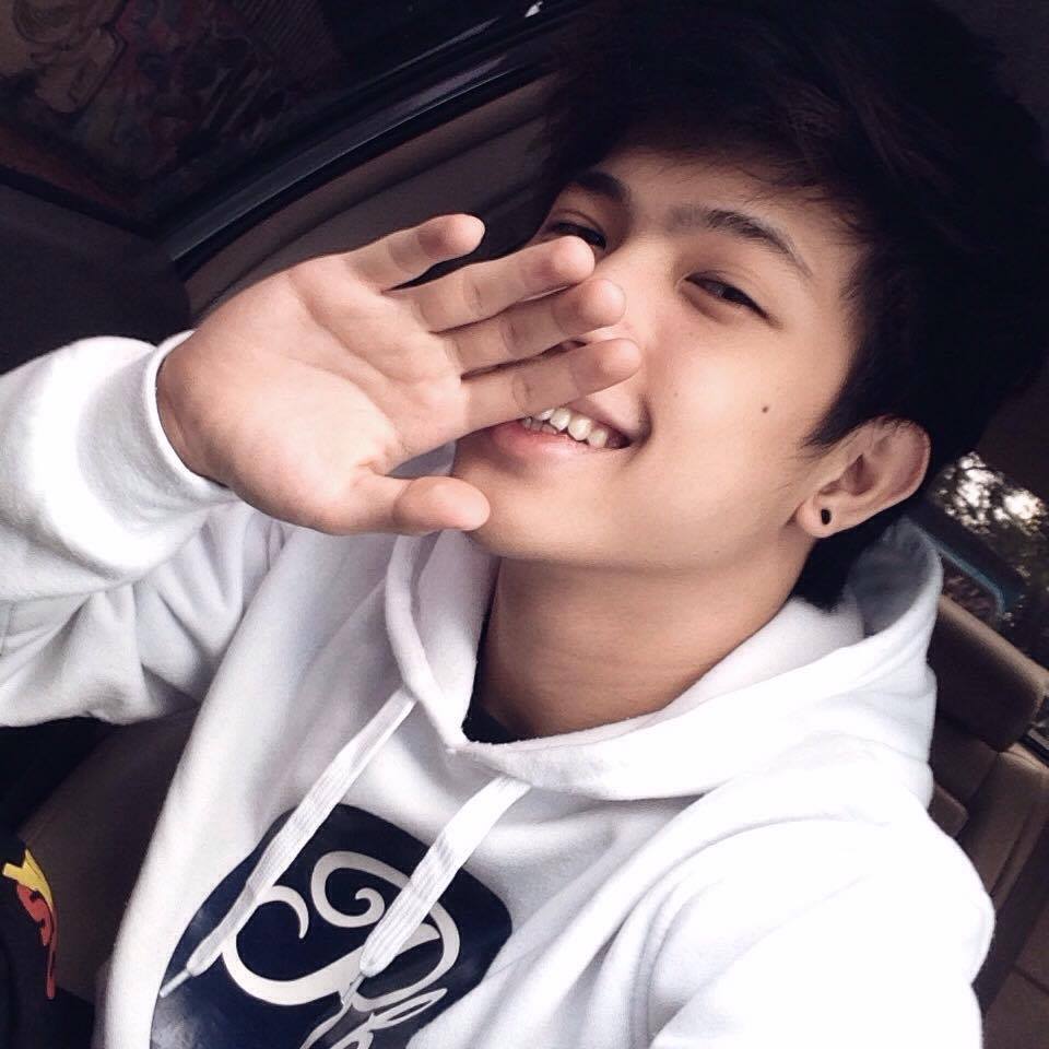 ranzkyle's tweet photo. Hi 😅 https://t.co/drjAYsHeQr