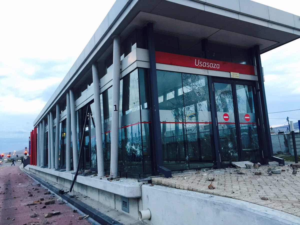 ewnreporter's tweet image. The City of Cape Town says estimated damage to these two MyCiti bus stations could be as much as R2-million. SS