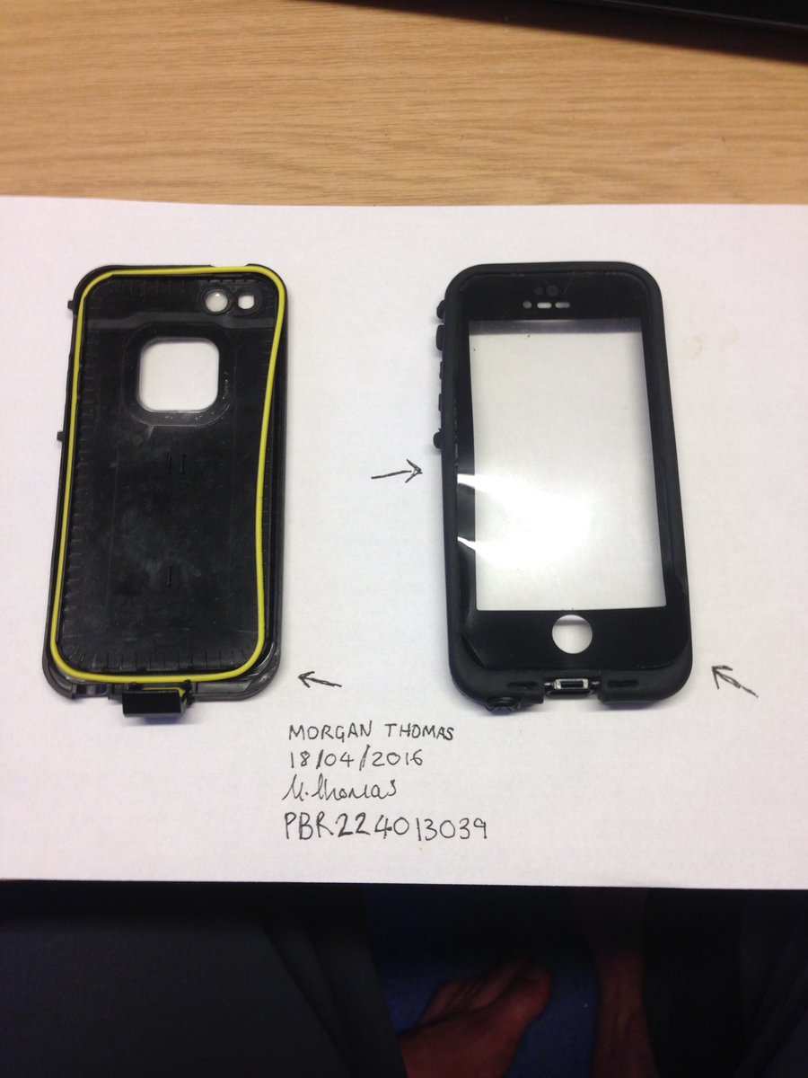 Morganthomas678's tweet photo. Hi @LifeProof_UK here in my iPhone 5 Fre case! It's still under warranty. Any chance of some help? https://t.co/TKQBRpzi0H