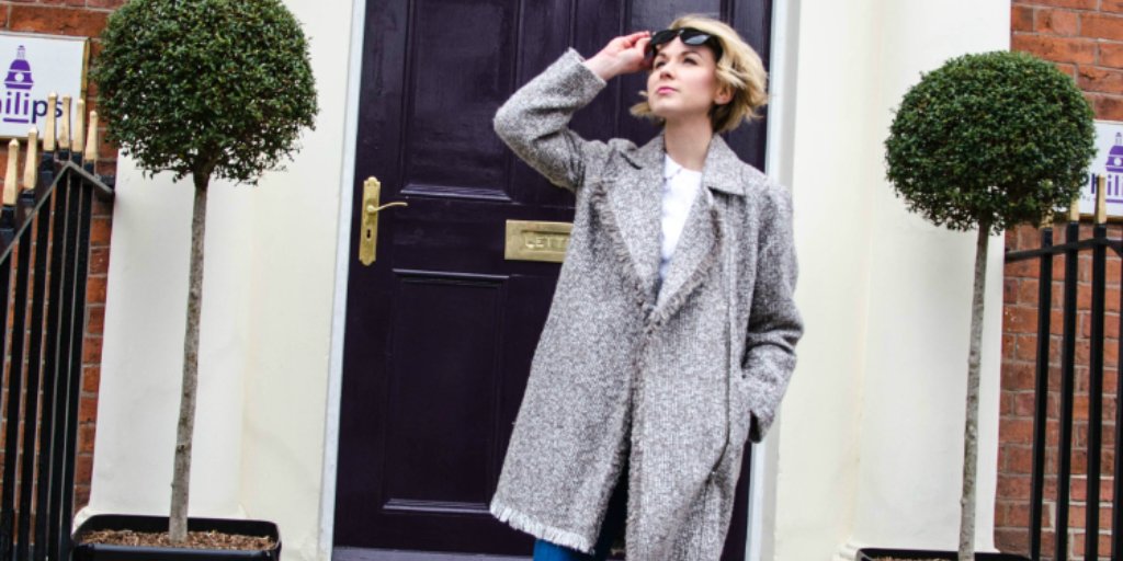 CuratedByLife's tweet photo. #Trends: Warehouse textured raw edge biker coat ✌
https://t.co/N7VDGIFvQo
#fbloggers #Warestyle @FemaleBloggerRT https://t.co/dYATuPNPcq