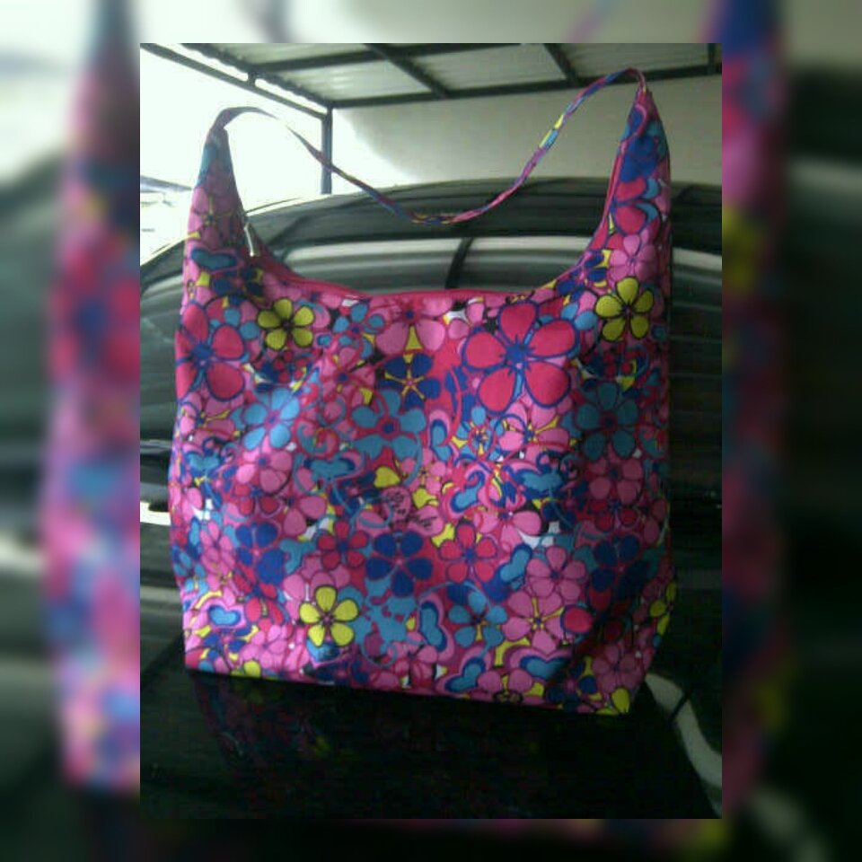 hartati_hartati's tweet image. #tasselempang #taskain #taskanvas #tasparasit #bikintas #jualtas #tasmurah #taswarnawarni pesan via wa 08122714920