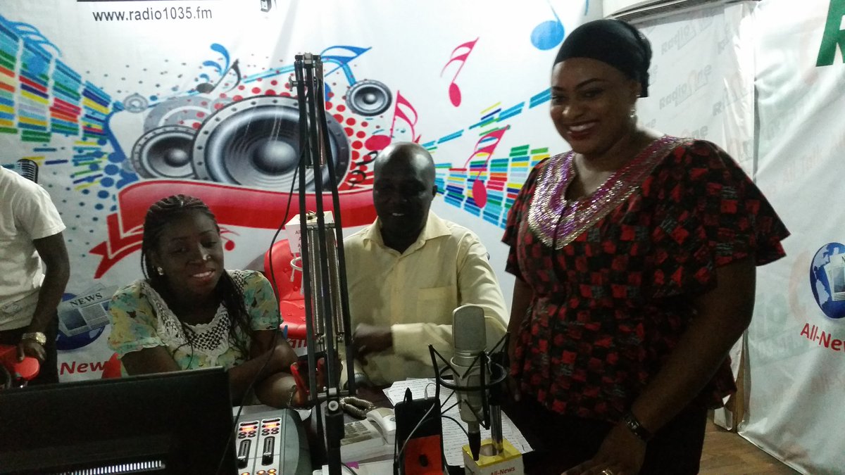 1035fmradio1's tweet photo. Your delectable daybreakers @wemimospot @bukkage25 @fidel taking on issues from electricity to assembly issues https://t.co/hnabaU0lNB