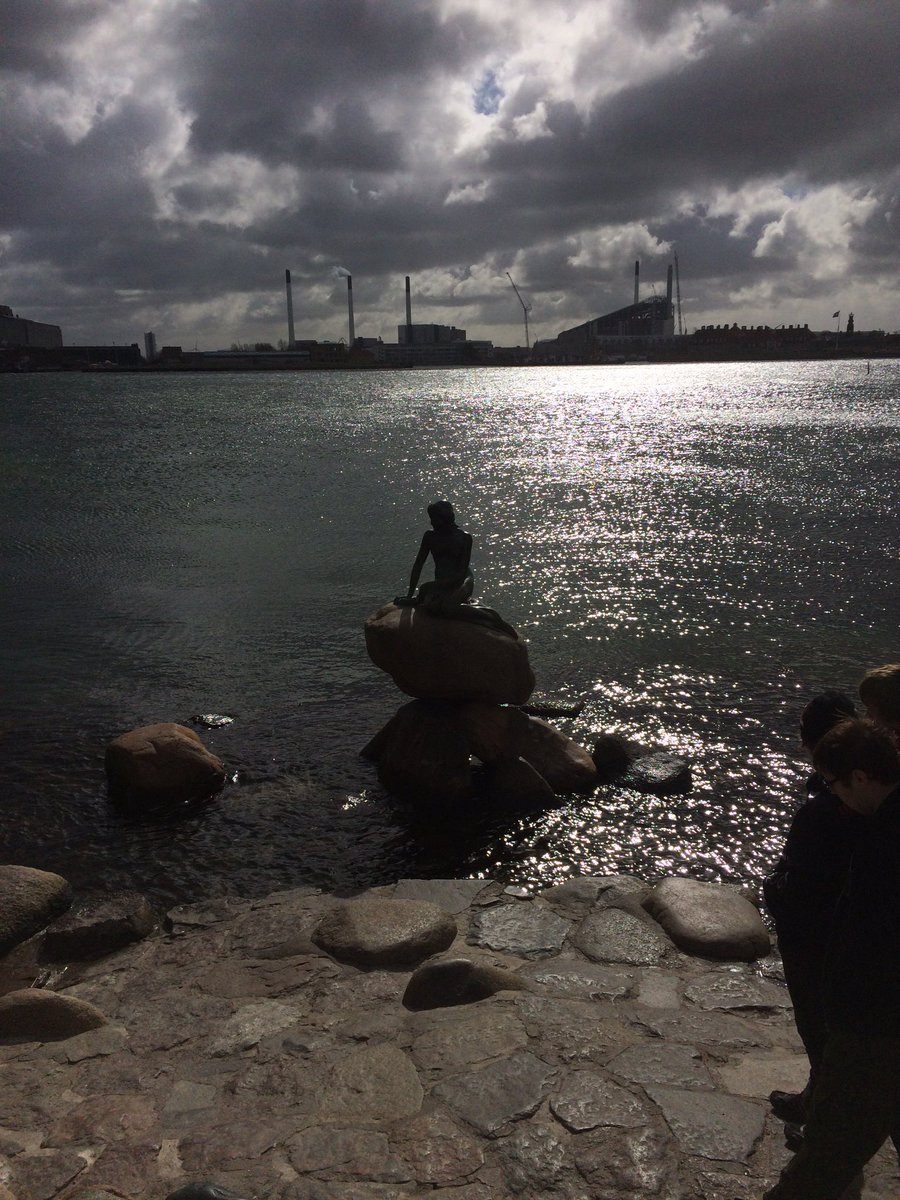 HIwersen's tweet photo. #Copenhagen https://t.co/6EFW7HbYgI