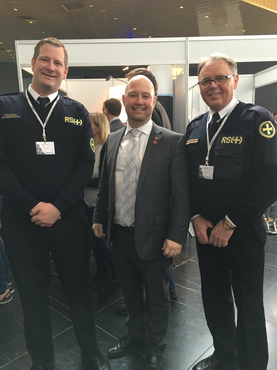 Noen kjekke karer på <a href="/Noednett/">Nødnett</a> @AndersAnundsen @StigFredriksen1 <a href="/seaHeBBe/">Håvard Vedvik</a>