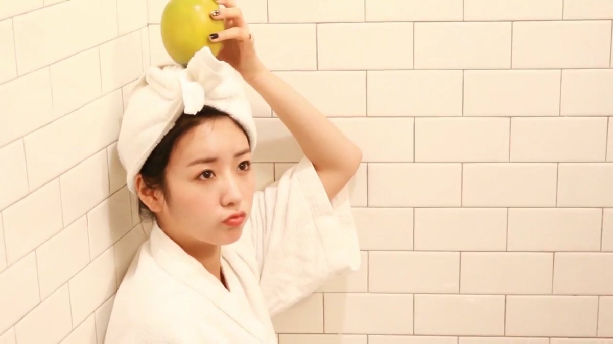 only_bomi's tweet photo. 160419 Apink 1st Photobook 'Girl's Sweet Repose' Teaser Screencap https://t.co/m8zTnzbnHU