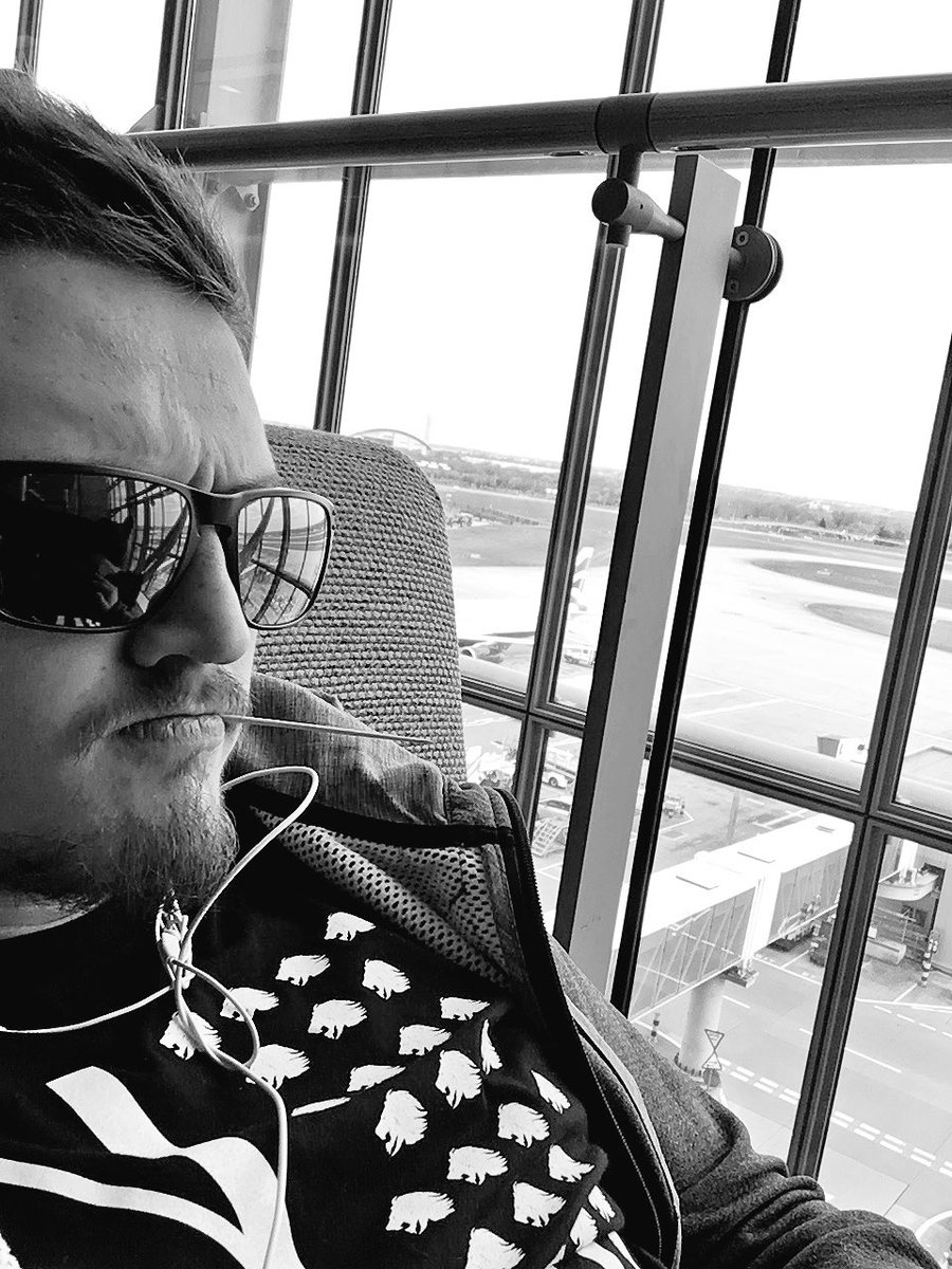 Syndicate's tweet image. Everyone's streaming the Zombie DLC. Meanwhile I'm slowly becoming a zombie.