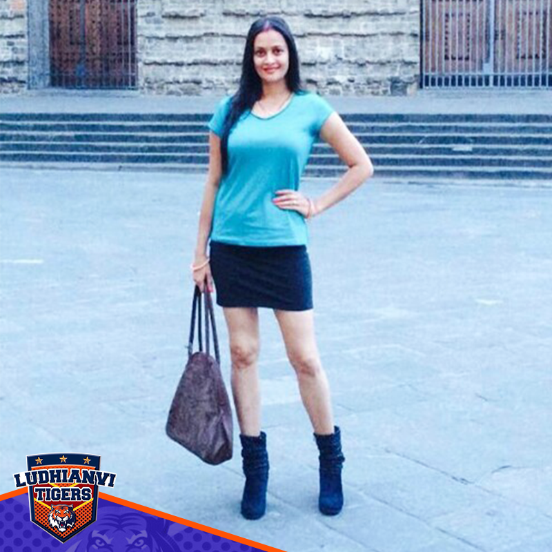 Trying to beat the blues @TheJaswirKaur <a href="/BclPunjab/">BCL Punjab</a> #ludhianvitigers