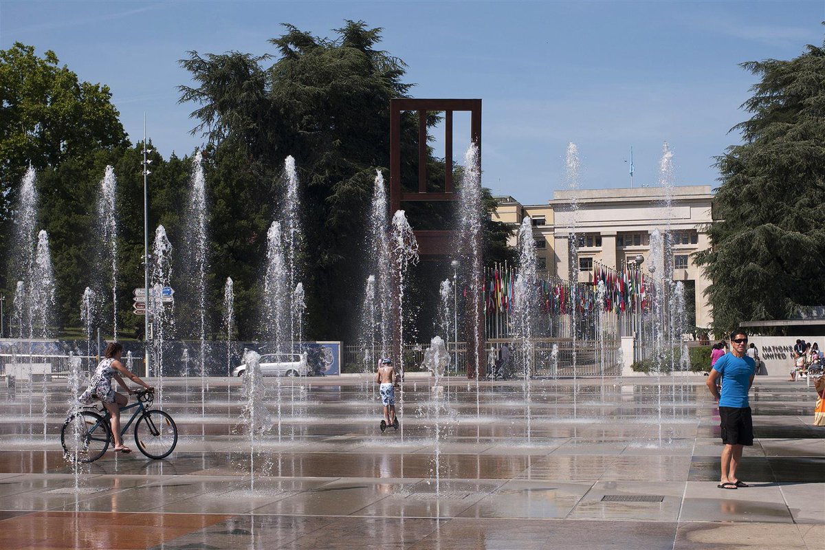UNGeneva's tweet photo. Join @UNGeneva's #EarthDay celebration at the Palais des Nations on 22 April!

Sign up here: https://t.co/1PlRHpjCa5 https://t.co/jBaPoMbNFj