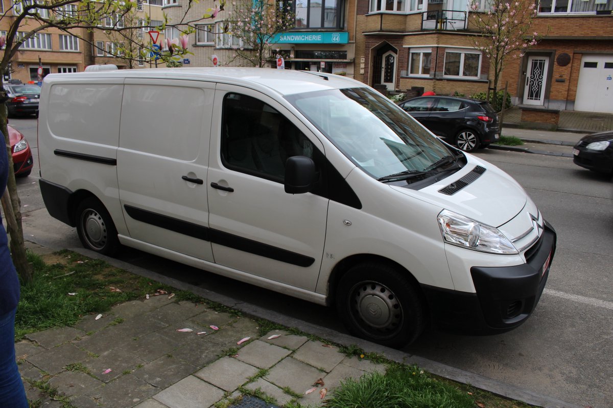 FundsForGood's tweet image. New entrepreneur Jean-Baptiste, has a delivery service, financed his van thanks @FundsForGood @SRIB_BXL!
