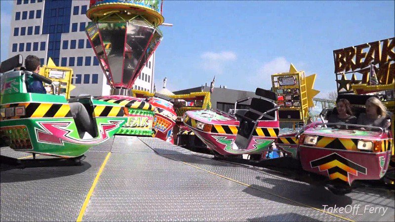 Koningsdag 2016 in Capelle! Kom naar de kermis achter het gemeentehuis van 21 t/m 28 april!