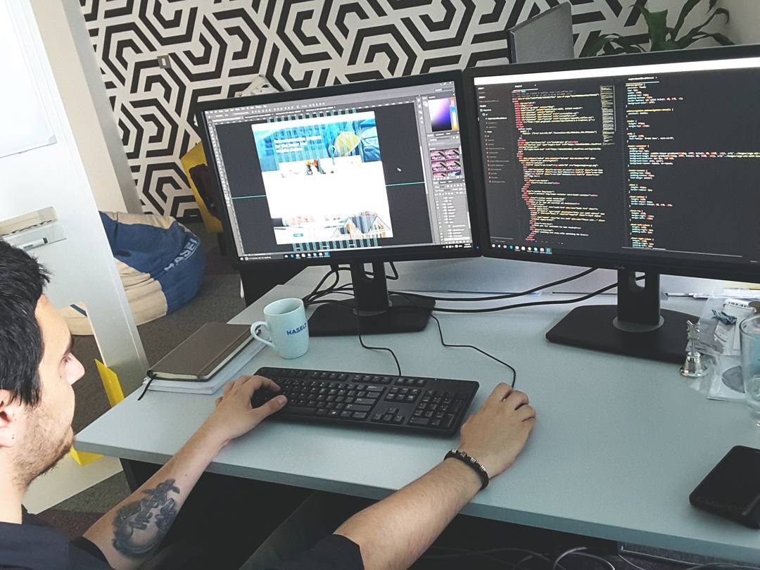 hyper_arrow's tweet photo. #Workmode ON 😎
#Design #Development #HyperArrow https://t.co/TxQf44GEGL