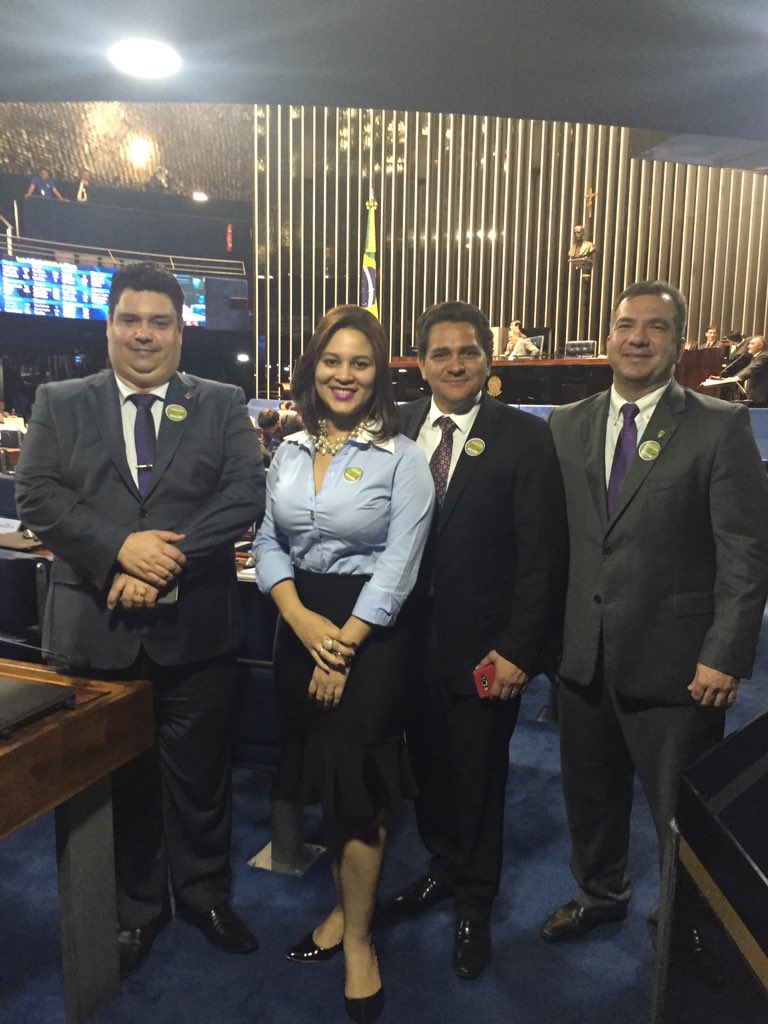 Encontrei os Vereadores de Macapá André Lima, <a href="/adriannaramoss/">Adrianna Ramos</a> , Aldrim e Marcelo Dias, no Senado Federal
