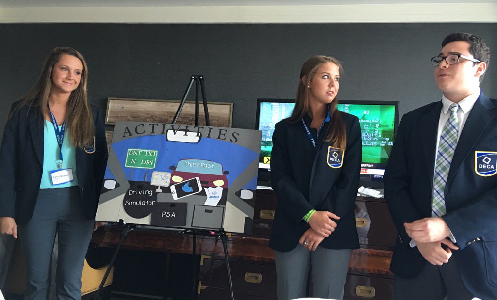 BeechDECA's tweet photo. @beechprp15 working before Finals. #DECAICDC #BeInTheZone https://t.co/4aDwYCDBhq