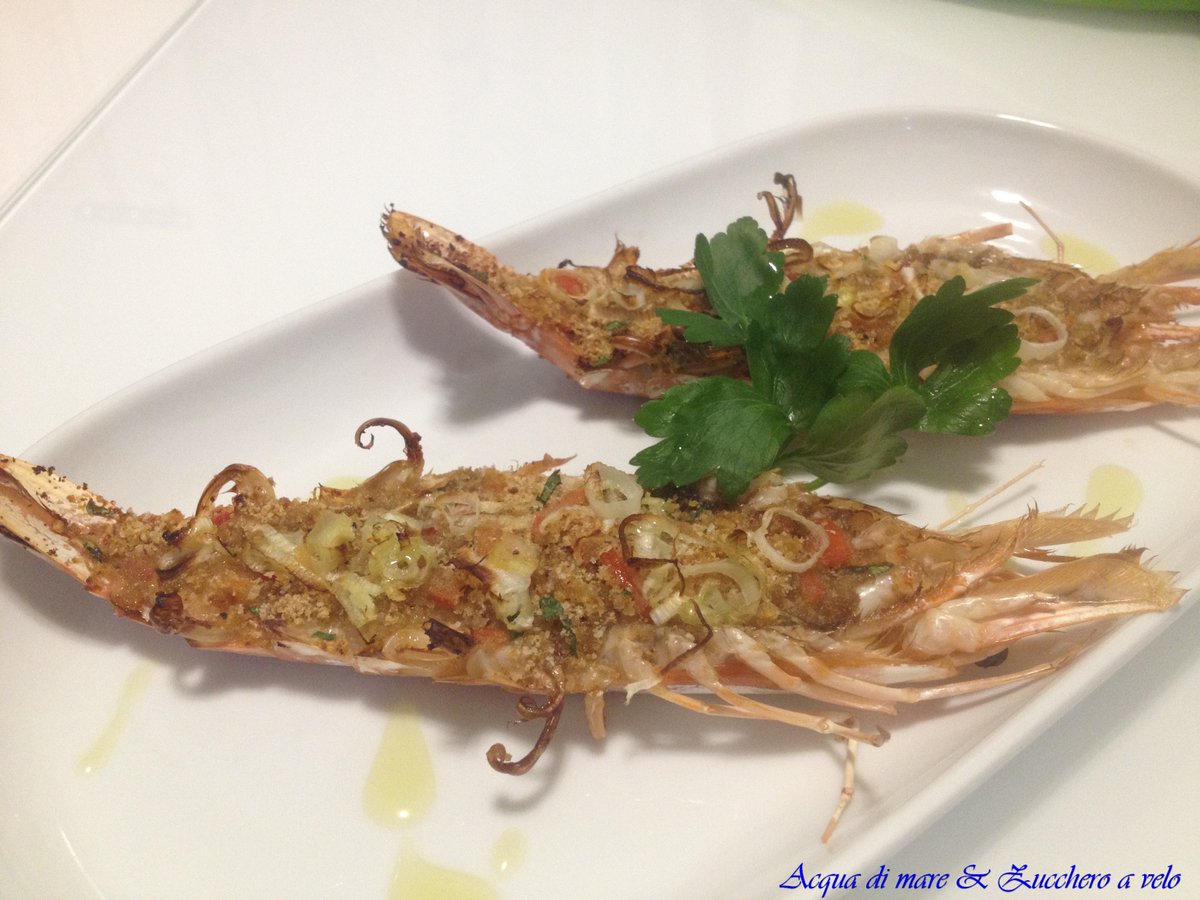sayury87's tweet photo. #gamberoni #panaturaGustosa #secondoDiPesce #gialloblogs https://t.co/d4IdygpbCe https://t.co/jPdXEDbLyE