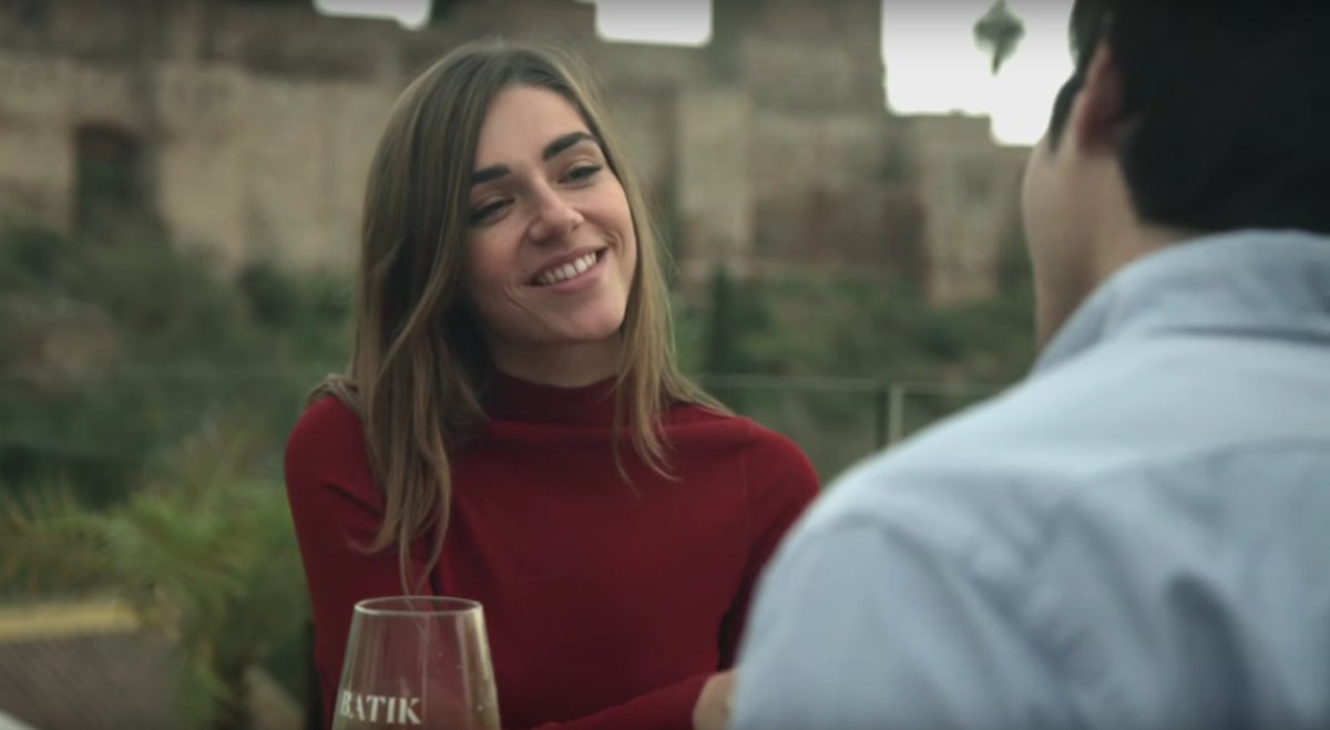 objetivo50films's tweet photo. ¿Vives o viajas? Nuestro #vídeo #corporativo para Alcazaba @PremiumHostels con @Novalo_LS https://t.co/Mf3LMW5rOy https://t.co/GdwPYUB6jG