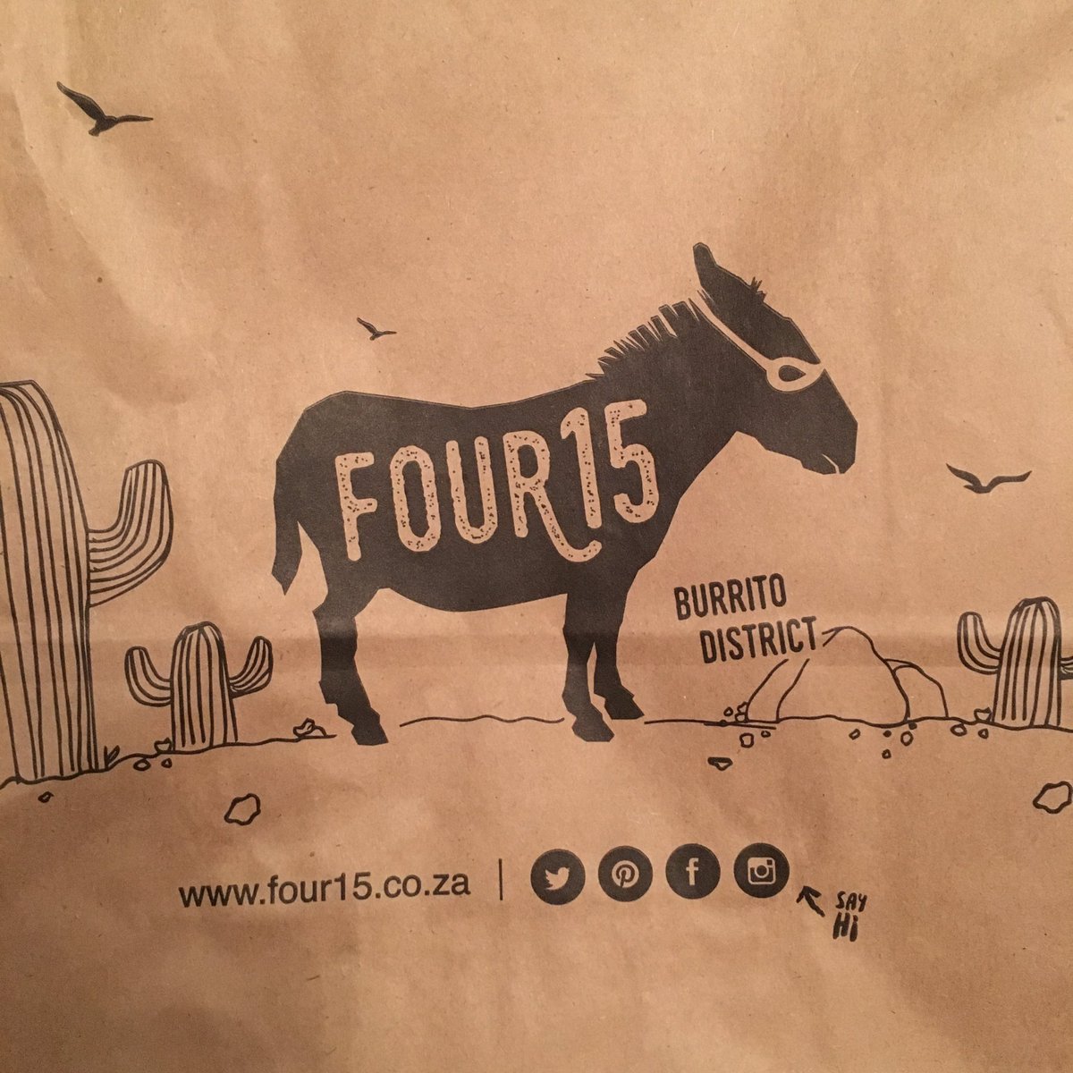 swima_chadho's tweet photo. Ordered in a little Mexican from Four15! Definitely have to recommend!👌🏻 #four15 #mexican #goodfood @Four15Burritos https://t.co/kZojpXj2sz