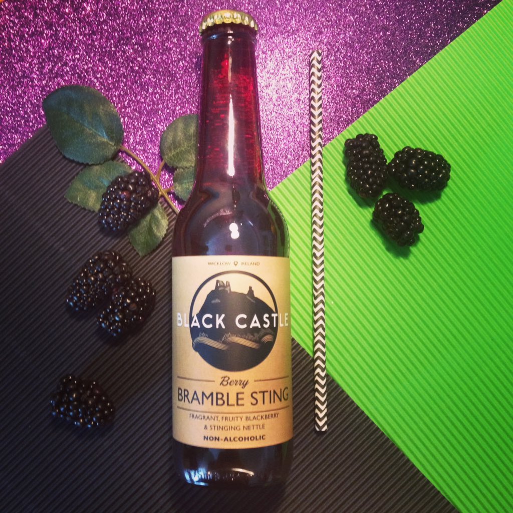 _BLACKCASTLE_'s tweet photo. Tonight we're feeling fruity #blackberry & #nettle #bramblesting 🍇🦂💚#craftsoda #blackcastledrinks Great with #gin 👌🏼 https://t.co/cmi3Gin6tF