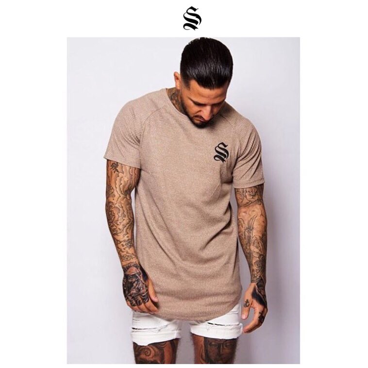 VersatileMe_'s tweet image. Sinners Rib Curved Hem Tshirt Sand

New @SinnersAttire now available online. 

versatileme.co.uk