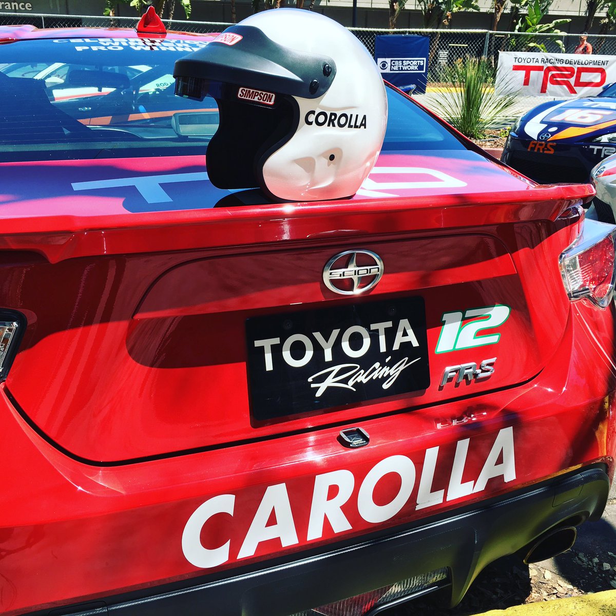 jimmyvasser's tweet photo. That's how Adam Carolls at the #tpcr40 RT @motorator: Wait, something is wrong here. @adamcarolla @CarCastShow https://t.co/C2k9shaY7H