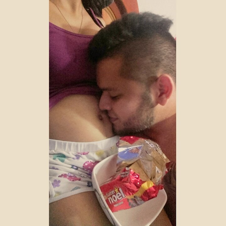 AngieSerpa2's tweet photo. Tengo a mi papi muy enamorado 😍 https://t.co/tcaA3oMFgX