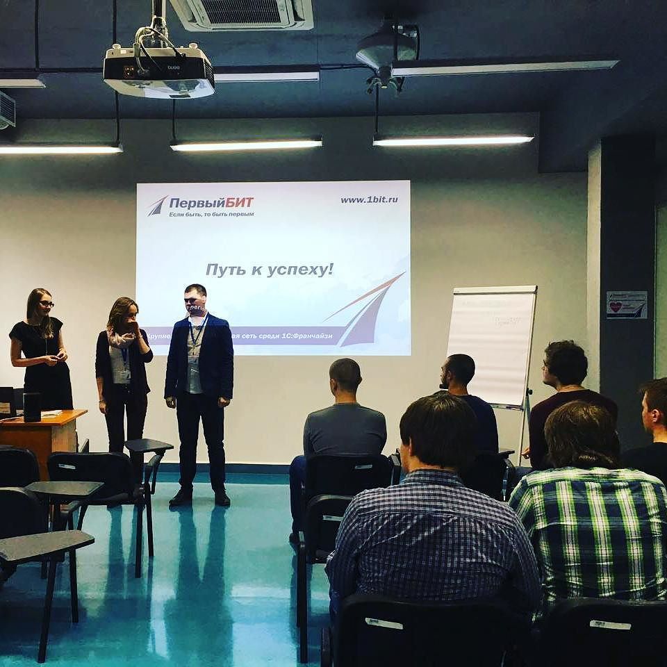 rgsuclub's tweet photo. День открытых дверей в Первом Бите в полном разгаре! #rgsuckr #rgsuclub #rgsu #rssu #twitter #rgsuclub https://t.co/MWUhIAQnRR