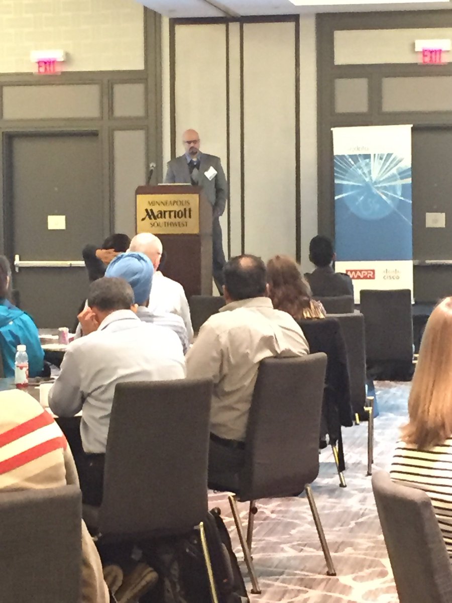 HPE_AI's tweet image. Ravi Shanbhag of UnitedHealth Group speaks at #BigDataEverywhere Minneapolis