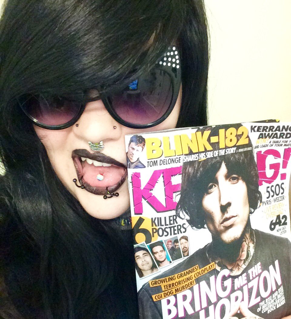 MetalRockKat's tweet photo. @KerrangMagazine #kerrangawardstable2016 would be the absolute pinnacle of my life if I won πππ»ππ€π»π€π»π€π»π xx https://t.co/yiOiIkNEYa