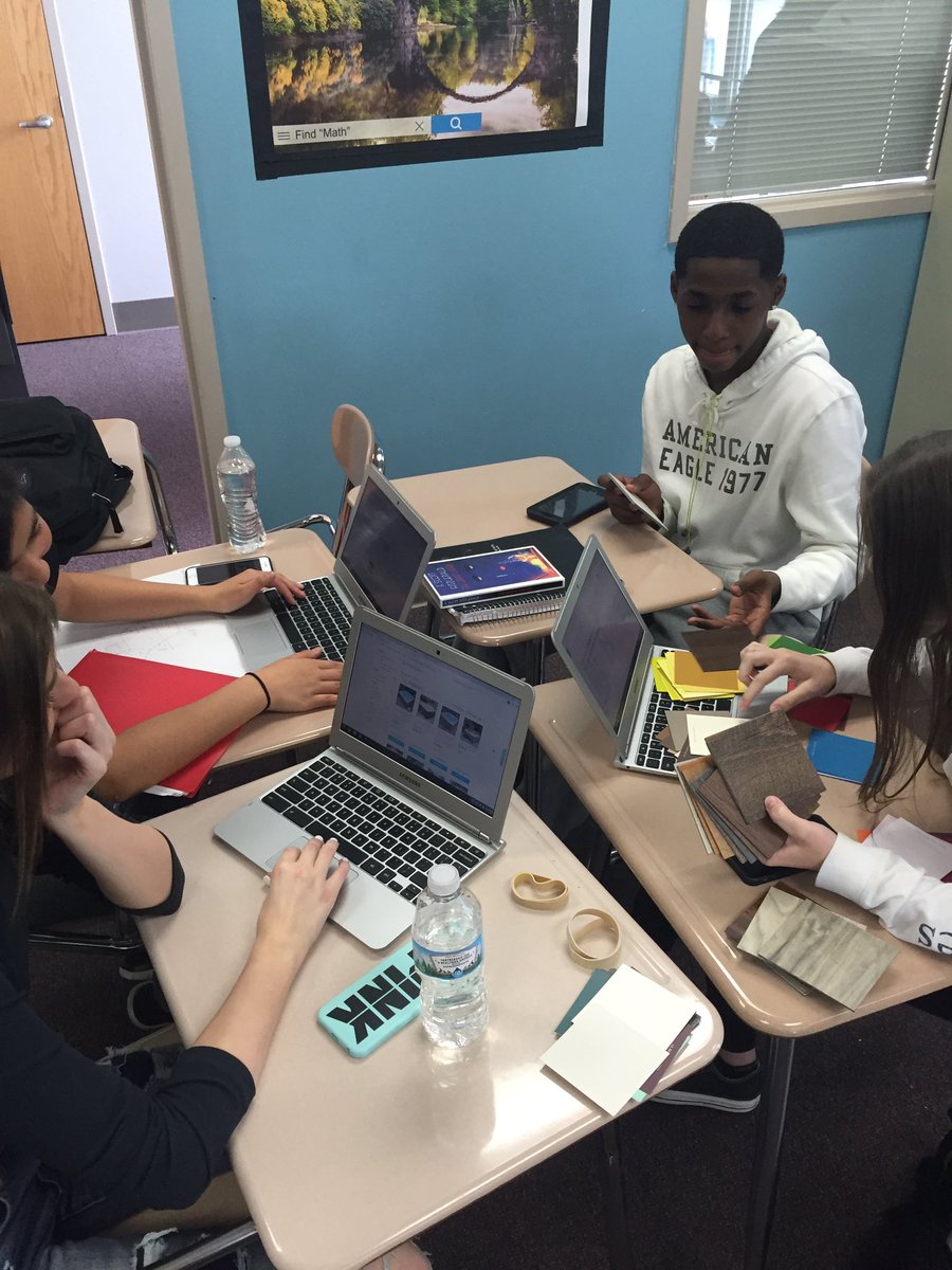 nvaltidis's tweet image. Ss collaborating to design dream homes. Thanks for letting me stop by @nvhs_simmons #geometryinaction #iplearns