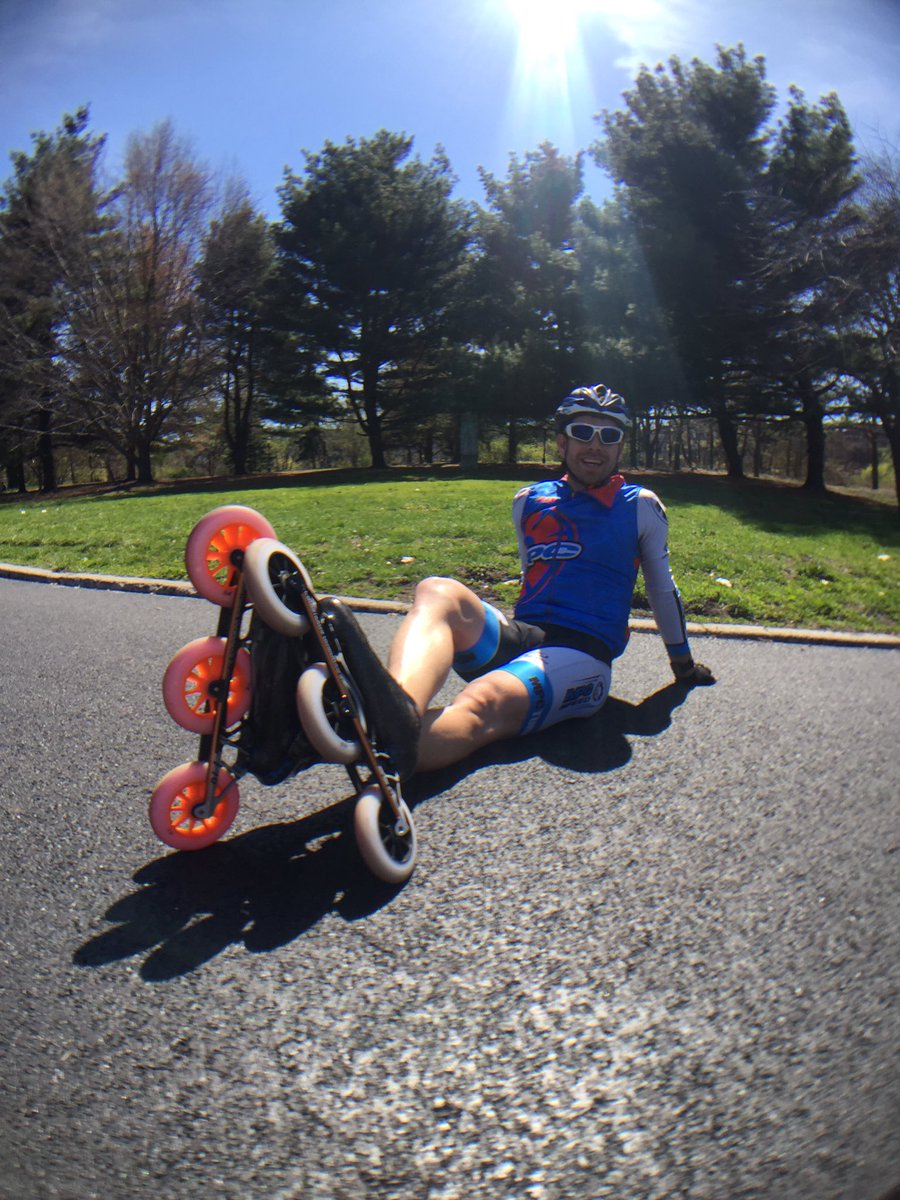 MPCWheels's tweet photo. Big Black Magic wheels are ready to be unleashed upon the world.
#mpc125 #goskate
https://t.co/Ez6jQhdi4g https://t.co/NtTKCwqnv1