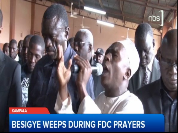 Dr Besigye wept during today's #FreeMyVote prayers at FDC headquarters in Najjanankumbi #LiveAt9