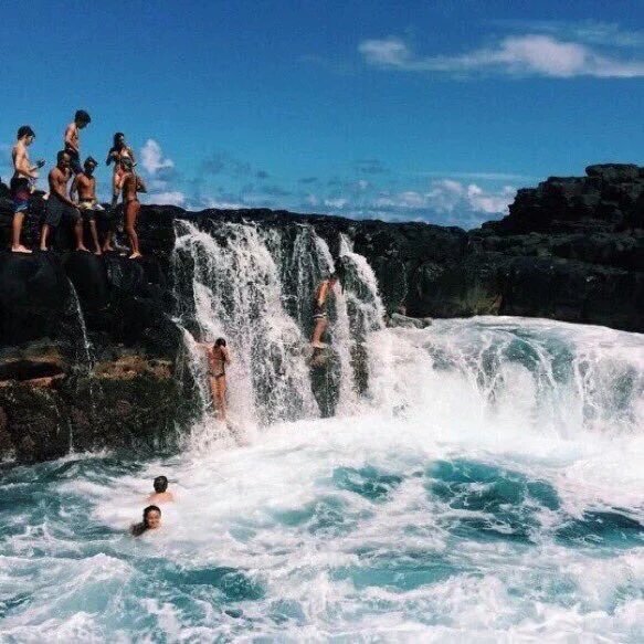 Adventurefull_'s tweet image. I miss the ocean 😭🌊