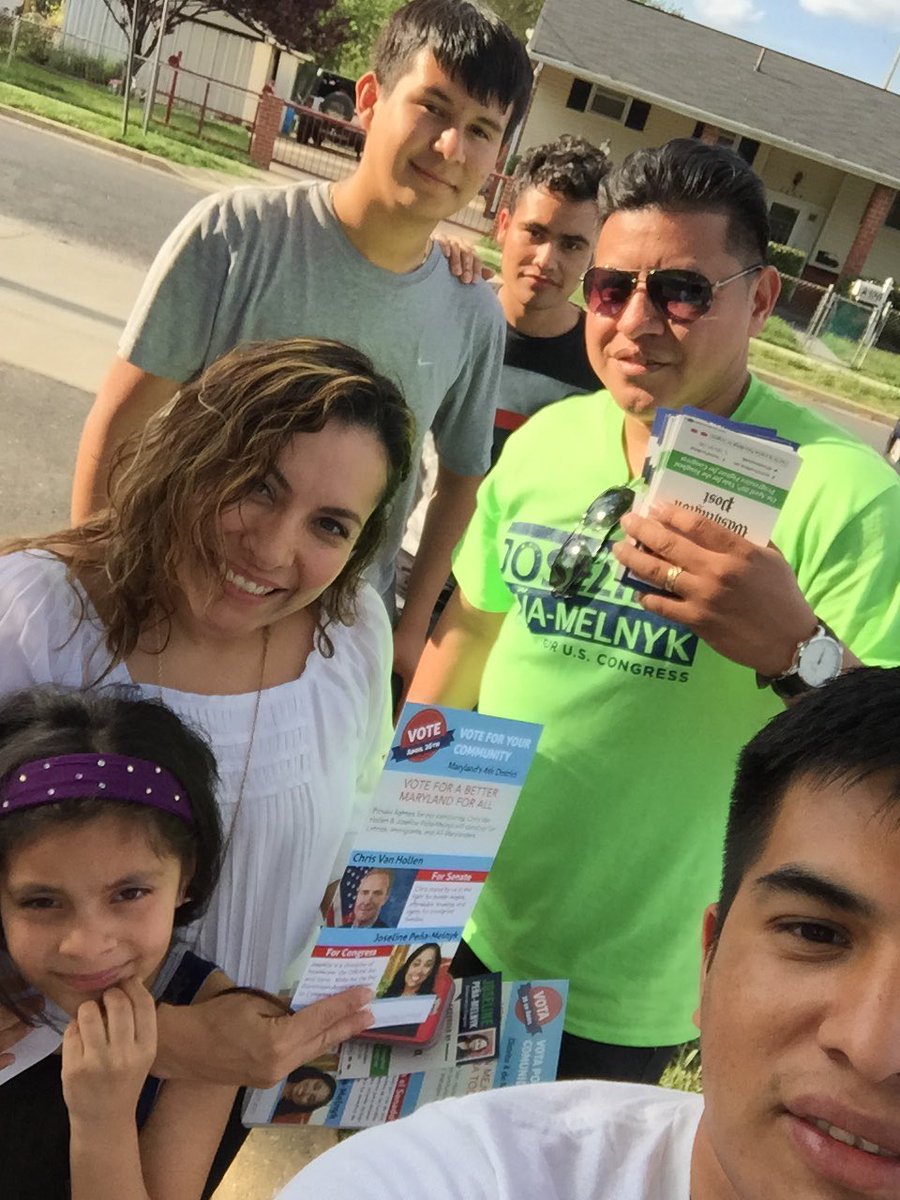 1st time #voter in #lewisdale in support of .@penamelnykforMD with #local24insulators #gotv #mdpolitics #teamJPM